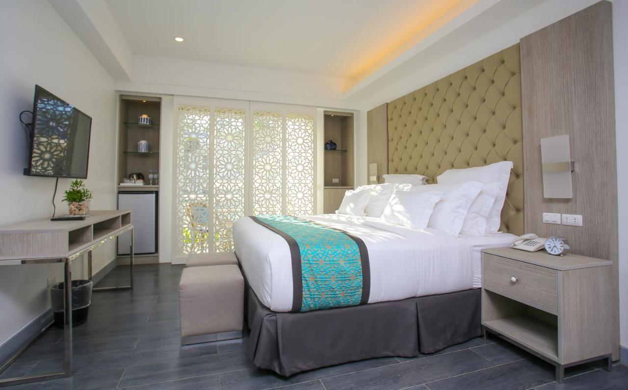 อันดานา รีสอร์ต กีมาราส Hotel ภายนอก รูปภาพ